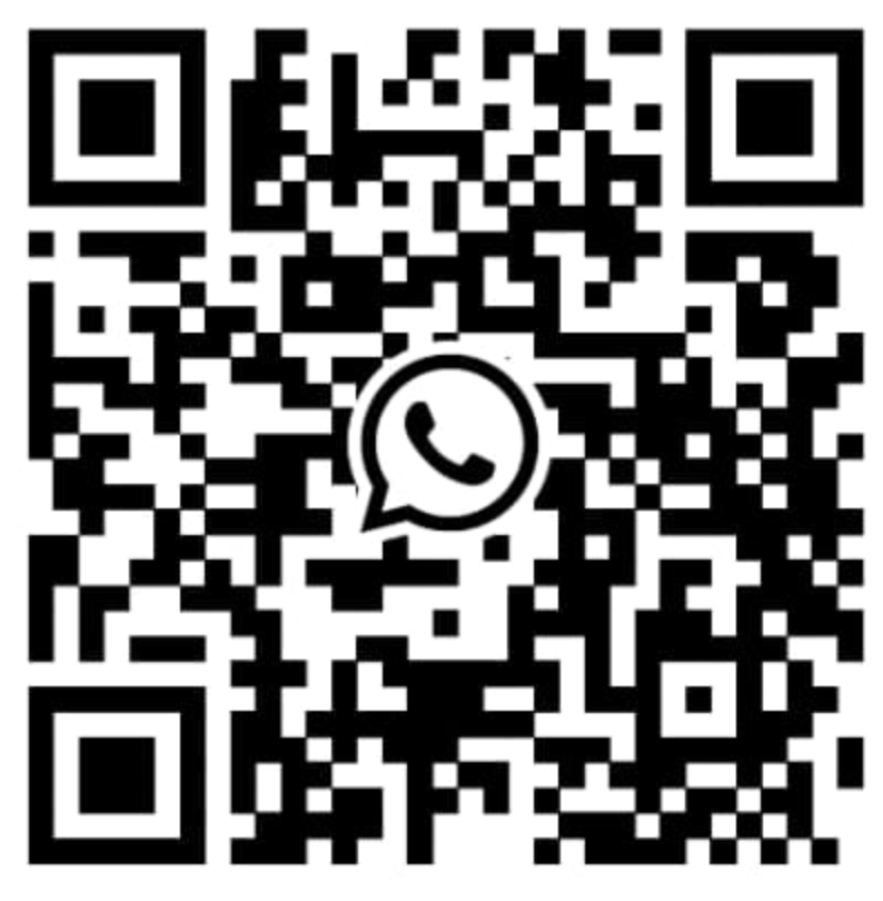 Portrait of Nos étudiant-e-s en optométrie, Shannon et Thibaut, sont à votre disposition sur WhatsApp.